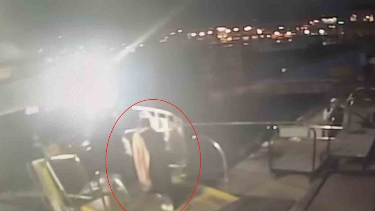 Kadıköy'de kaybolan yabancı uyruklu M.H.'nin vapura biniş anı görüntüleri ortaya çıktı