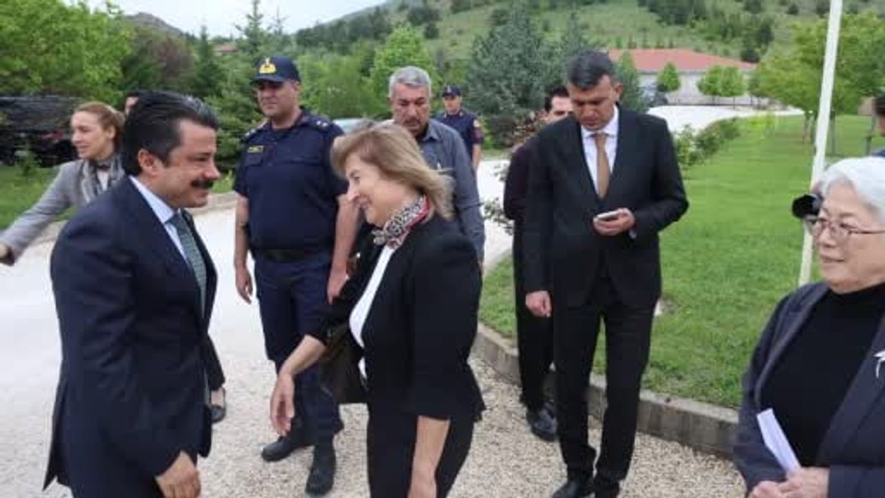 Kalehöyük’te Dr. Sachihiro Omura anıldı: Büst açılışı ve anma programı