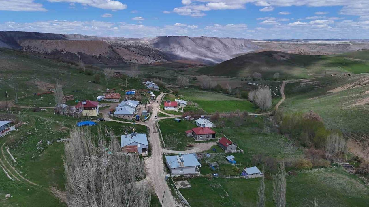 Kangal Termik Santrali'nin külü Mağara ve Hamal köylerinde sağlık ve yaşamı zorluyor