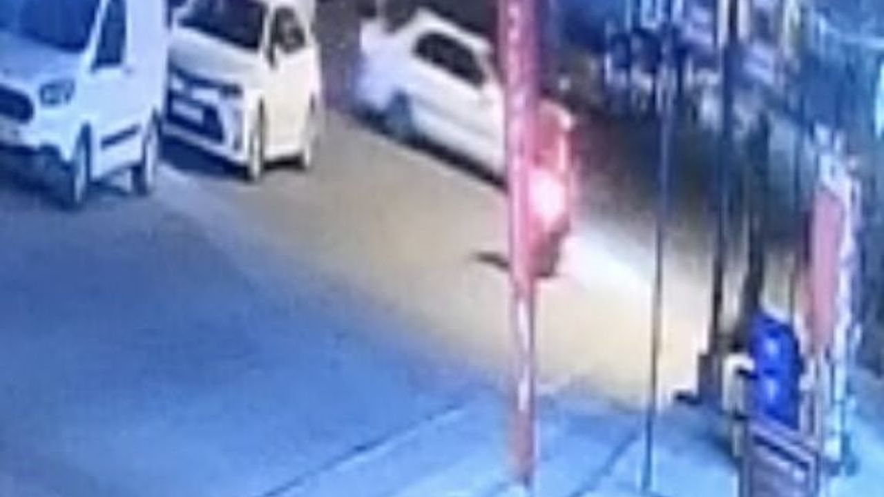 Kapaklı'da motosiklet ile otomobil çarpıştı: Sürücü yaralandı