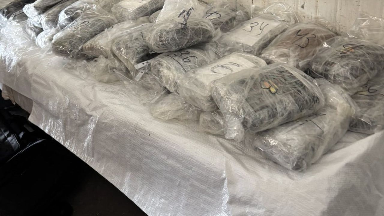 Kapitan Andreevo Sınır Kapısı'nda 47 kilo 910 gram kokain ele geçirildi