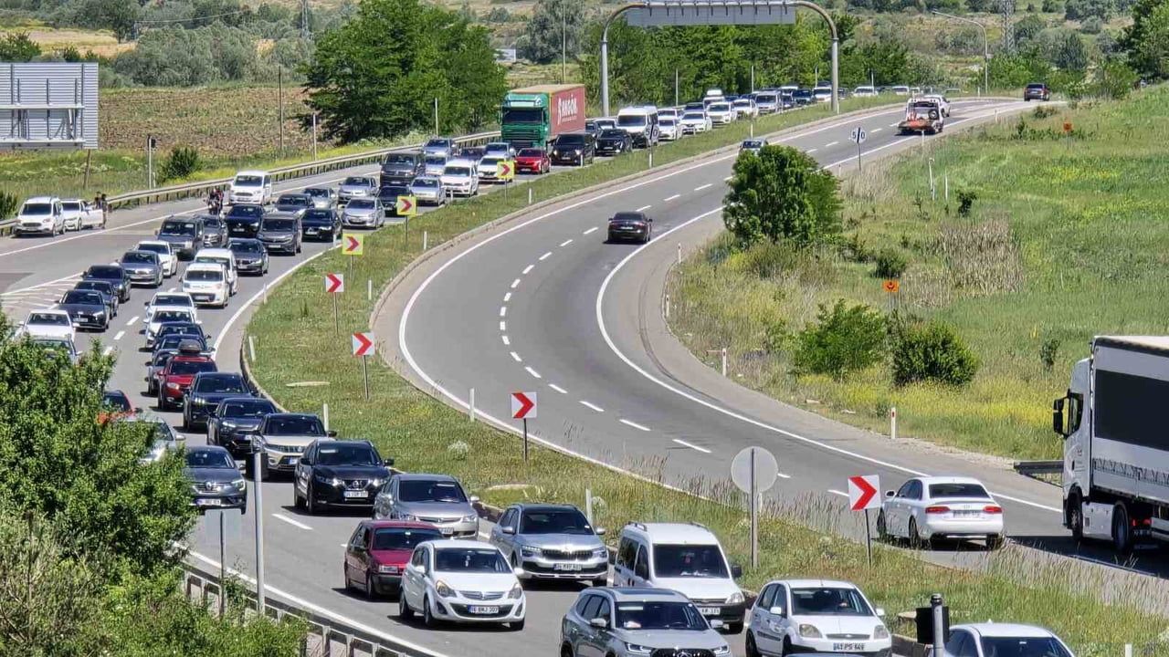 Karabük’te trafiğe kayıtlı araç sayısı Nisan 2026 itibarıyla 87 bin 66