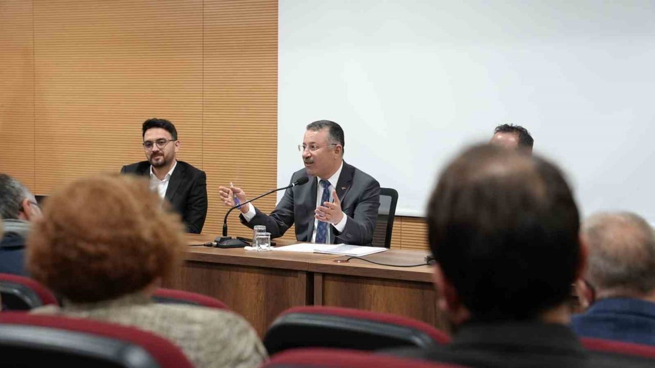 Karabük Üniversitesi İşletme Fakültesi Akademik Kurulu Toplandı: Araştırma Vurgusu ve Yeni Koordinatörlükler