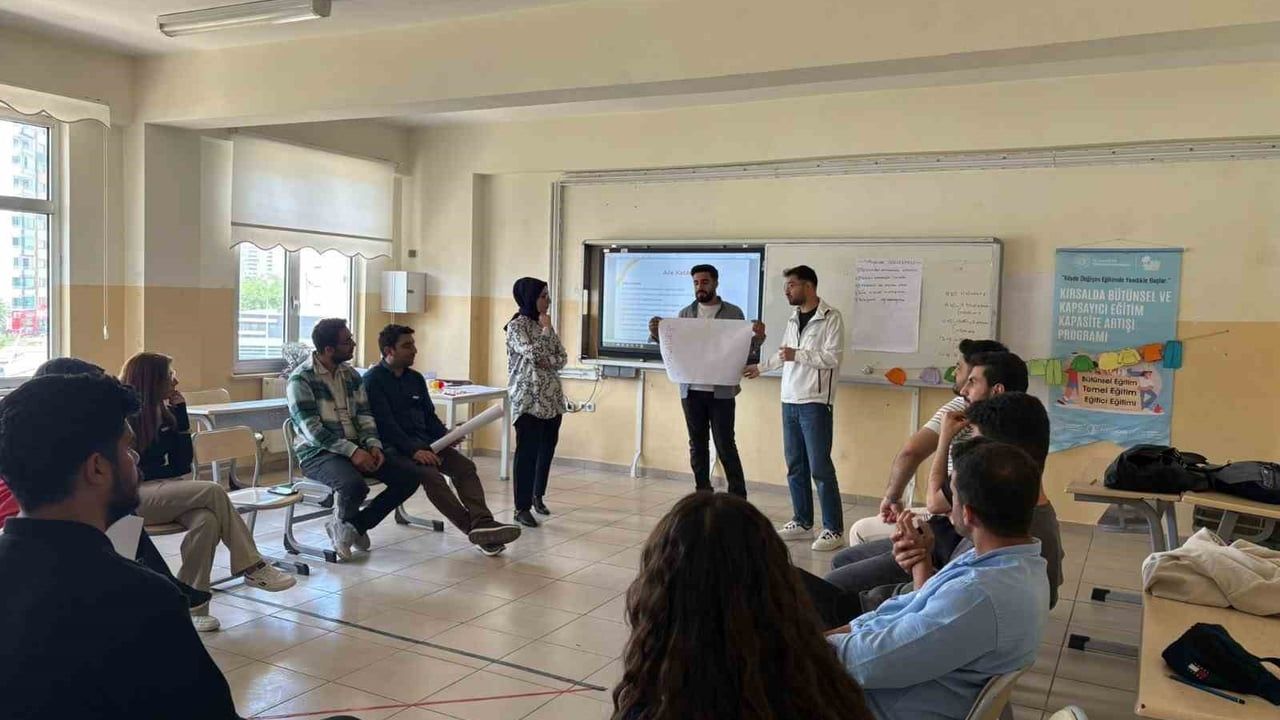 Karacadağ destekli programla kırsal öğretmenlere kapsayıcı eğitim desteği
