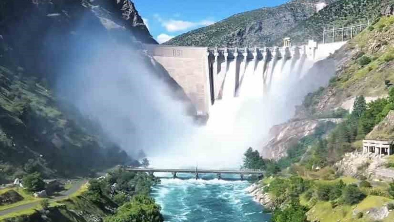 Karakaya Barajı'na ziyaretçi girişi yasaklandı