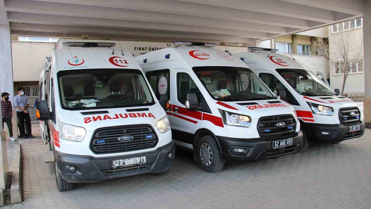 Karakoçan’da 19 yaşındaki genç tabanca kazasında ağır yaralandı