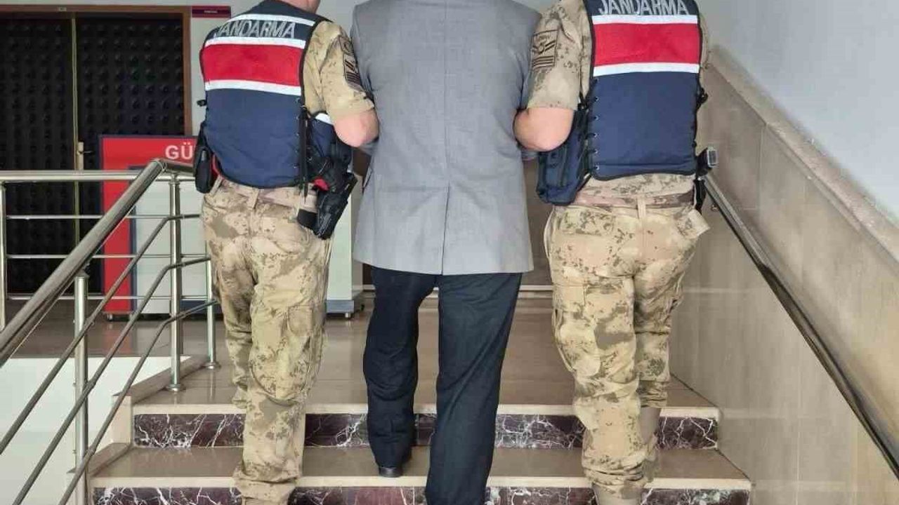 Karaköprü'de 4 yıl kesinleşmiş hapis cezası bulunan şahıs jandarma tarafından yakalandı
