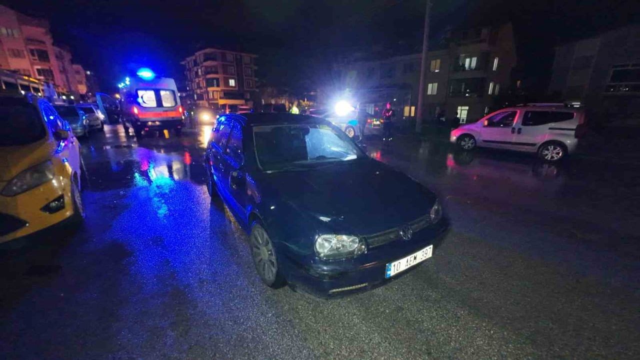 Karaman'da yolun karşısına geçmeye çalışan 81 yaşındaki adama otomobil çarptı