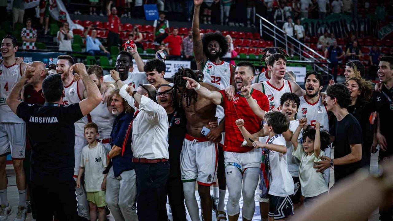 Karşıyaka 84-82 Bursaspor: Üçlü averajla Basketbol Süper Ligi'nde kaldı