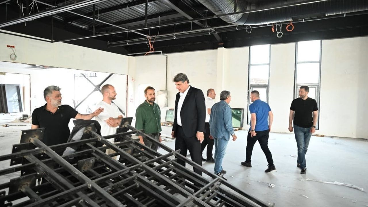 Kartepe'de Acısu Spor Salonu inşaatı hızla ilerliyor
