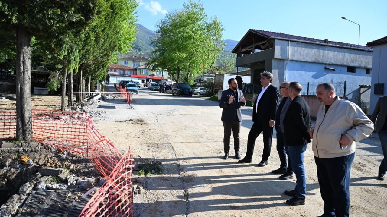 Kartepe'de Balaban ve Nusretiye Mahalle Meydanı Projelerinde Çalışmalar Sürüyor