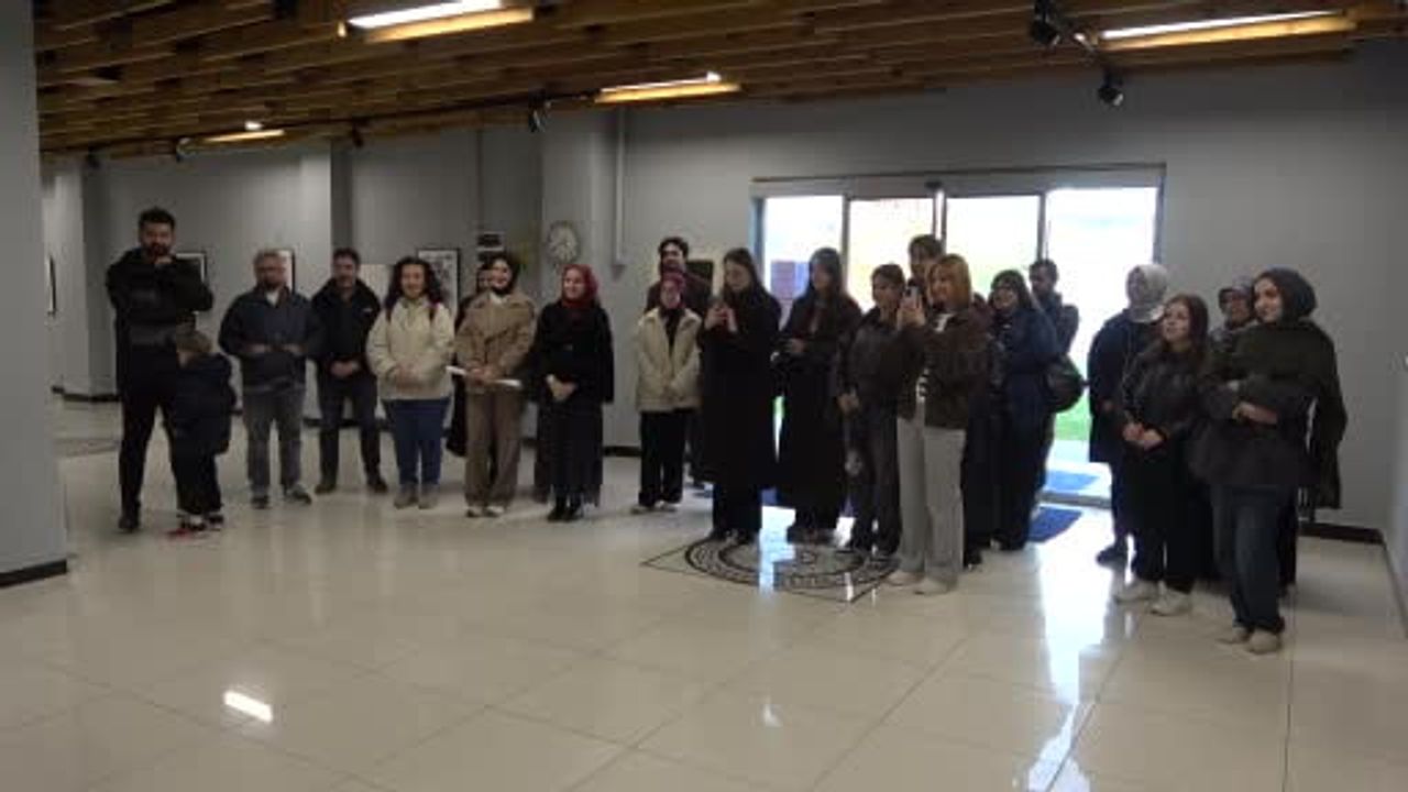 Kastamonu’da 17 taş baskı motifi dijital sanatla buluştu, 25 eser sergilendi