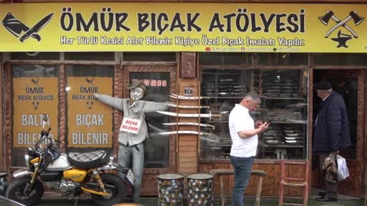 Kastamonu'da bıçakçılar Kurban Bayramı öncesi gece mesaisinde