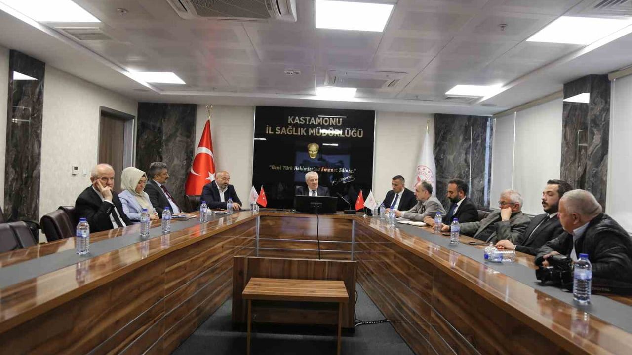 Kastamonu’da sağlık yatırımları sonuç verdi: Sevklerde azalma, kapasite arttı