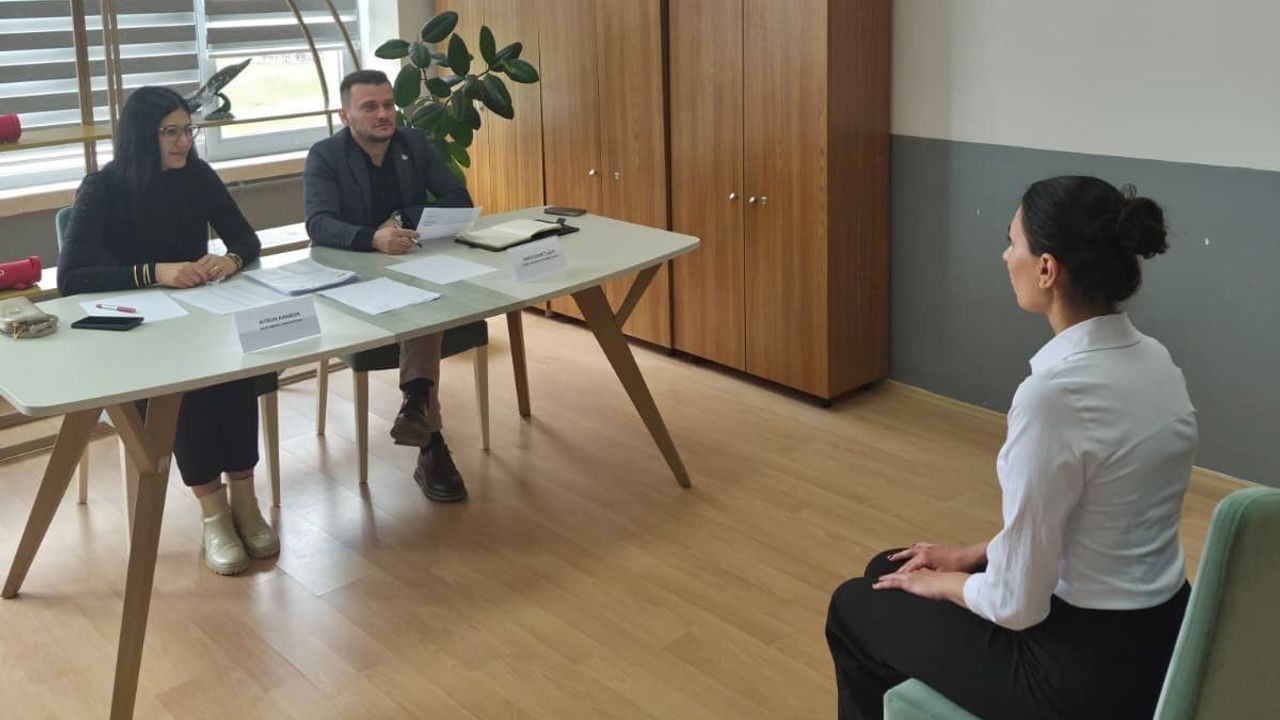 Kastamonu Üniversitesi Sivil Havacılık Öğrencileri İnsan Kaynakları Dersi Kapsamında Mülakat Simülasyonlarıyla Deneyim Kazandı