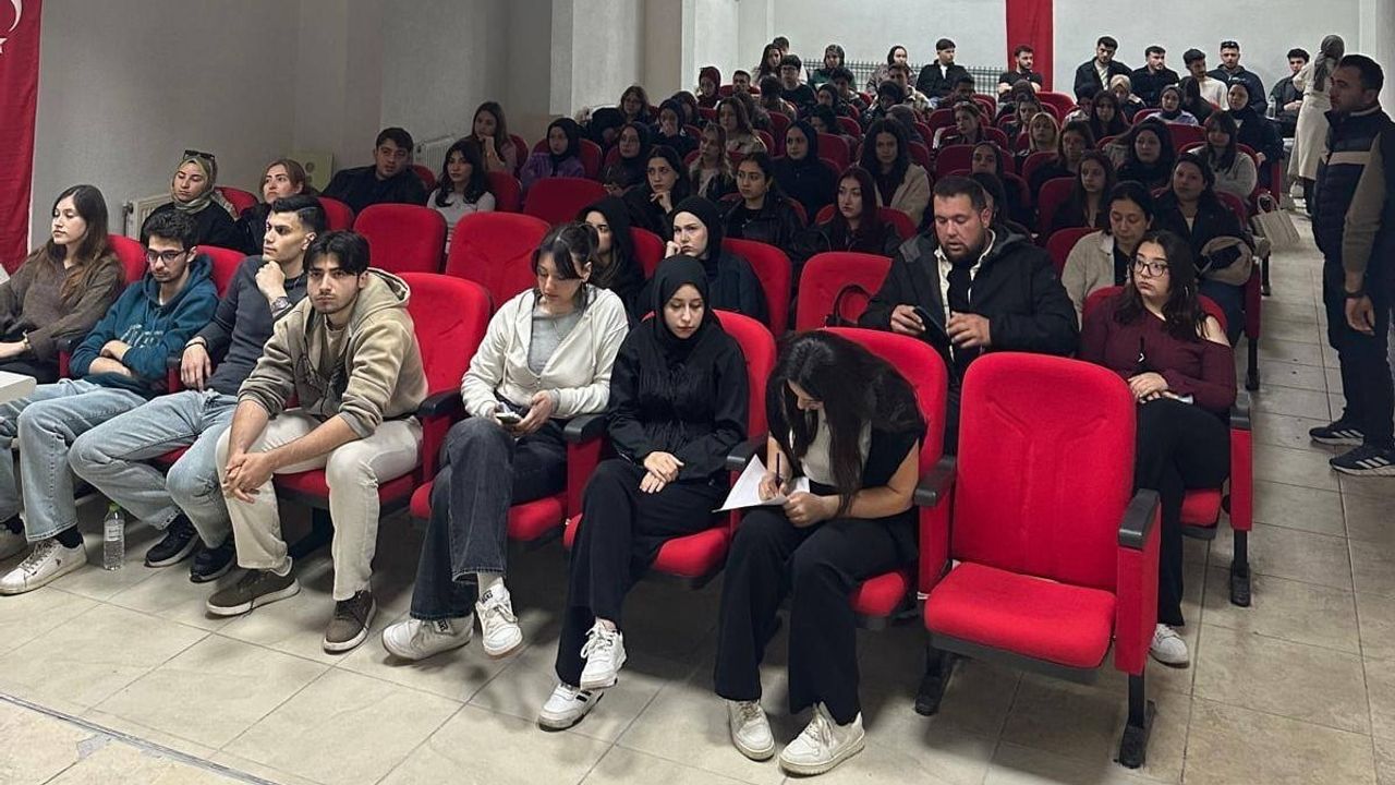 Kaynaşlı MYO'da KKKA ve sıtma bilgilendirmesi: Korunma yolları ve erken tanının önemi