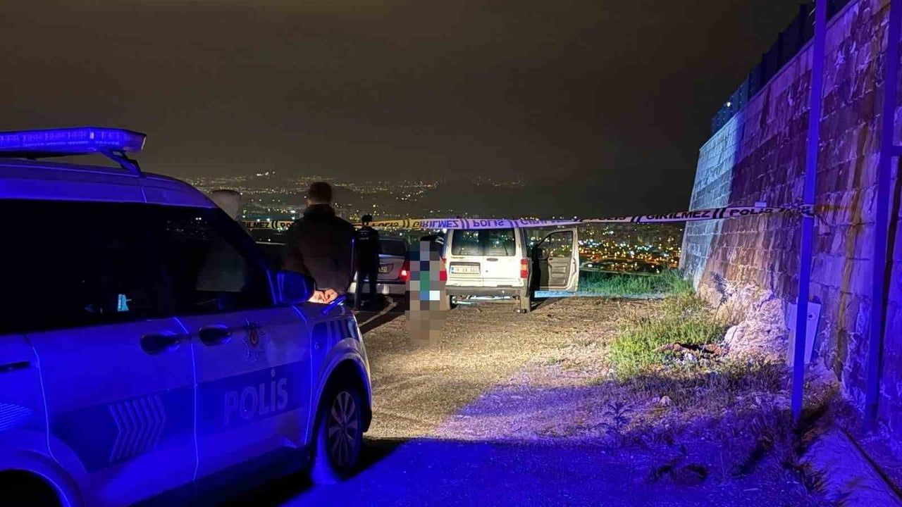 Kayseri'de arkadaşına mesaj atan kişi tepelikte tüfekle hayatını kaybetti
