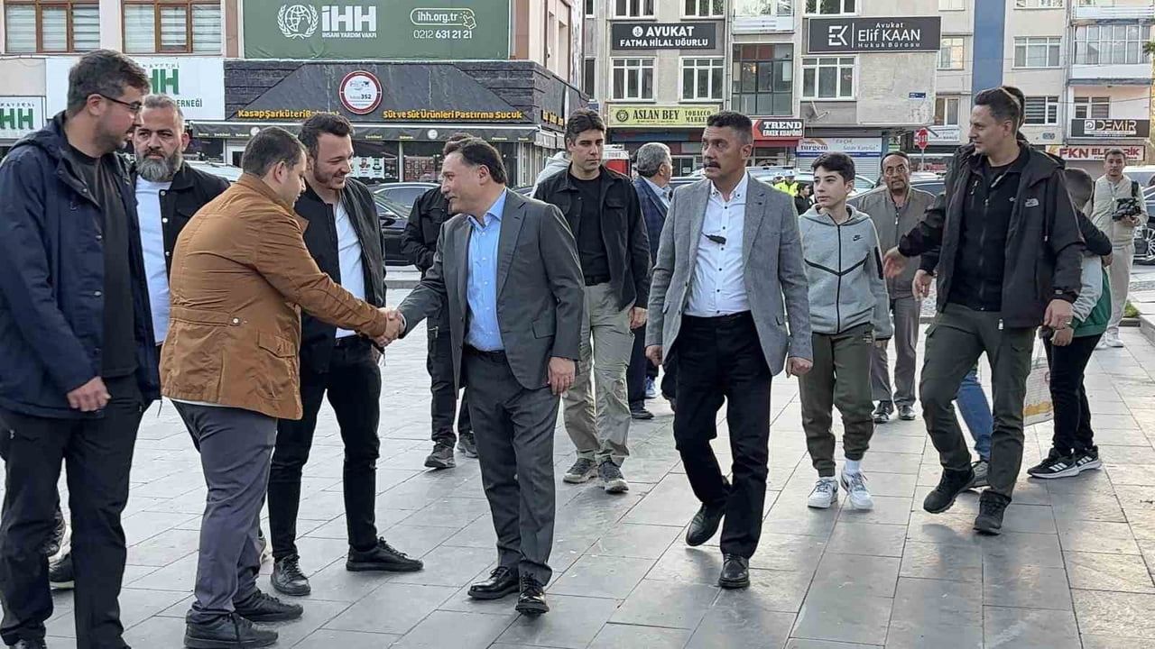 Kayseri'de Kurban Bayramı Namazı: Camiler Dolu, Hunat Camii'nde Protokol Katılımı