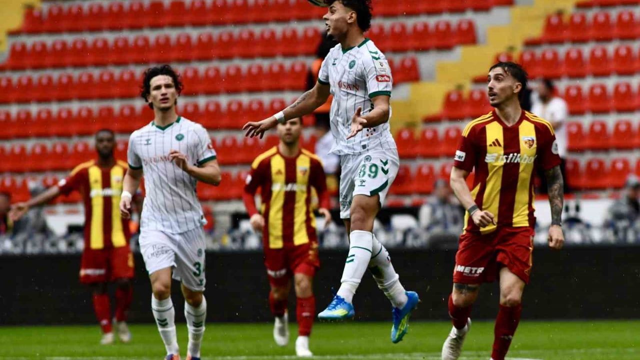 Kayserispor 2025-2026 Sezonunu Galibiyetle Tamamladı; Süper Lig'e Veda Etti