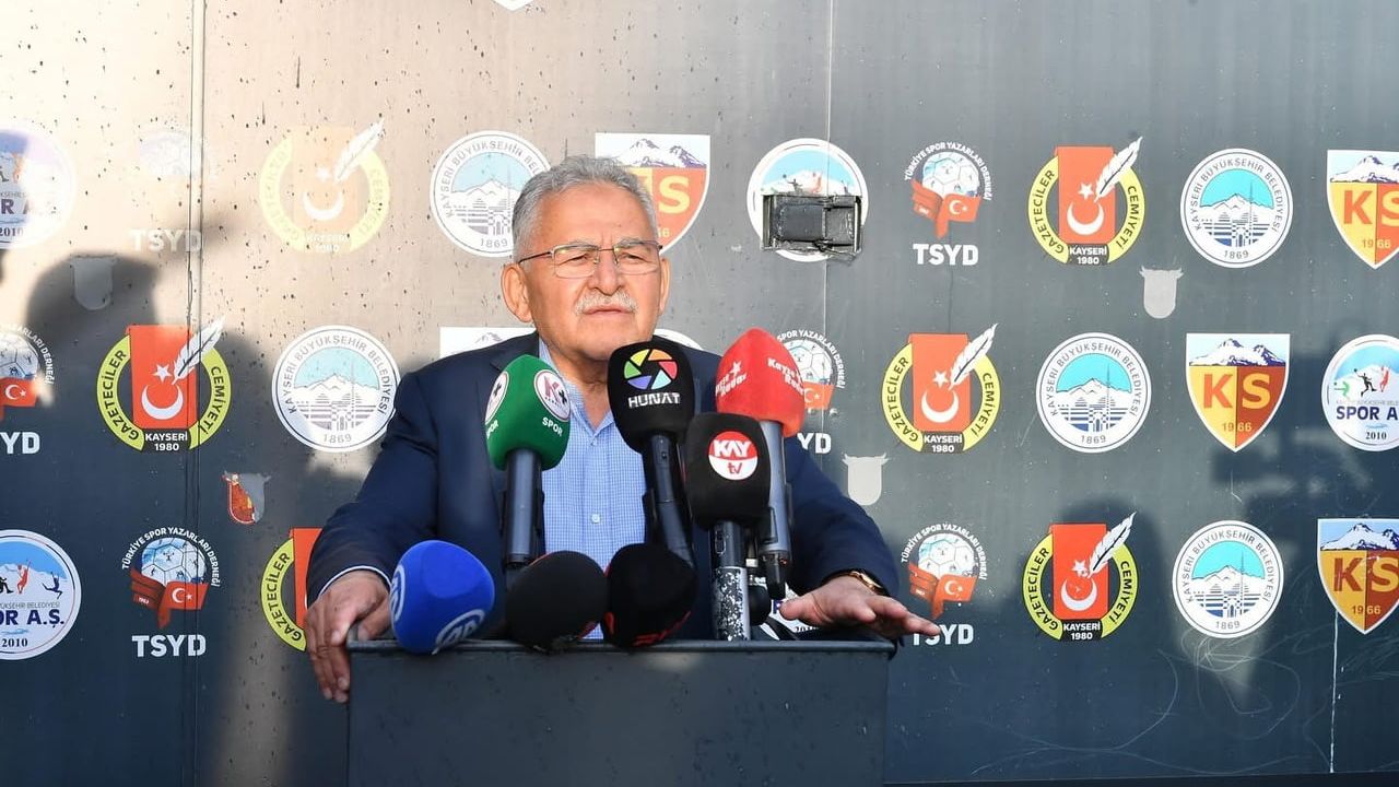 Kayserispor Onursal Başkanı Büyükkılıç: Kayserispor şehrin marka değeri, yeniden yapılanma çağrısı