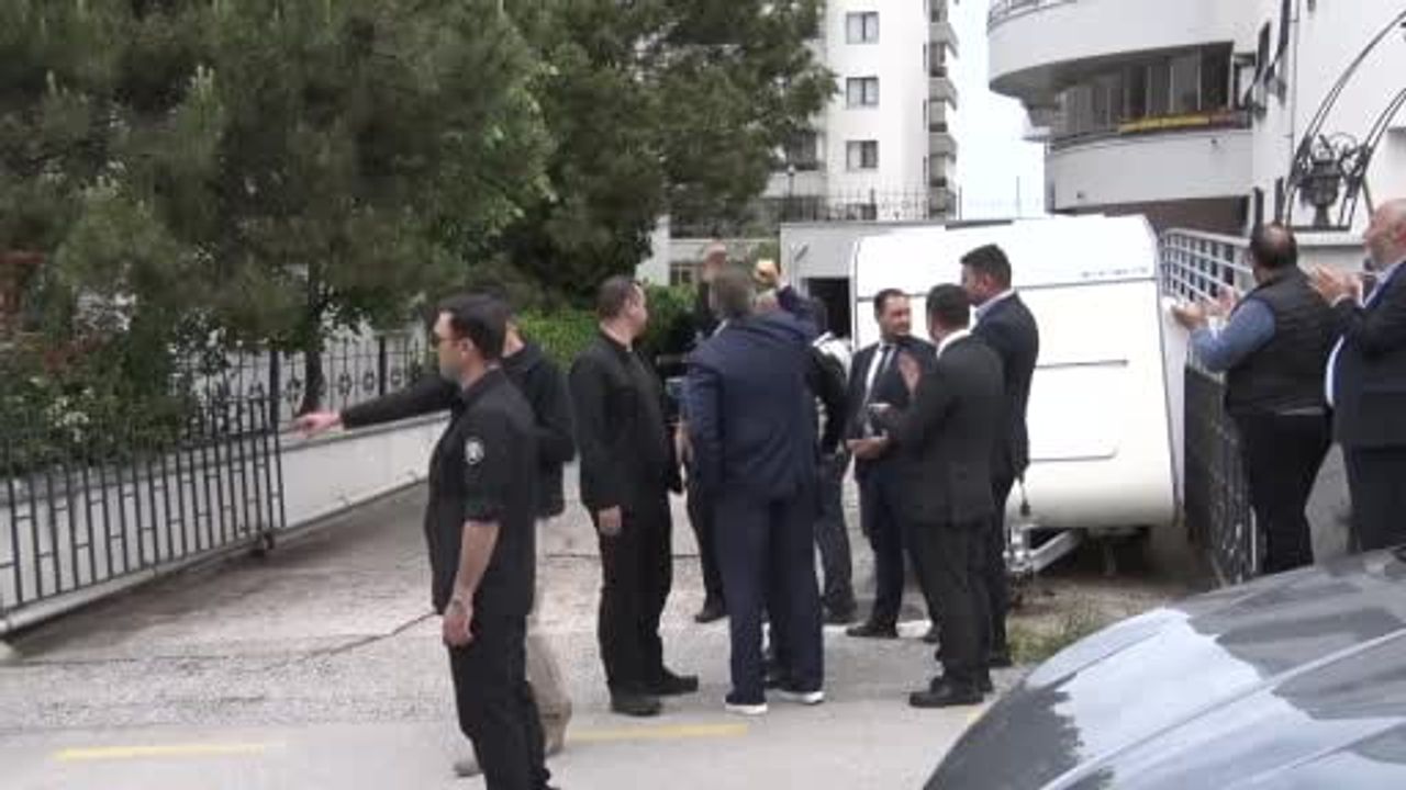 Kemal Kılıçdaroğlu Evinden Ayrıldı