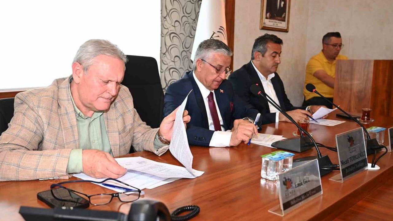 Kemer turizminde Rus pazarı öne çıkıyor: Almanya ve İngiltere kaynaklı düşüş etkisi