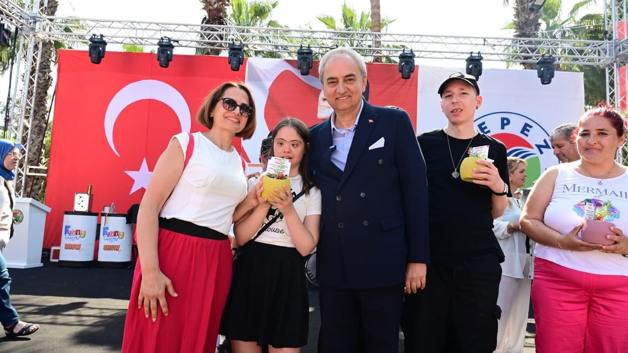 Kepez ENFES 2026 Engelsiz Festivali Dokumapark’ta gerçekleştirildi