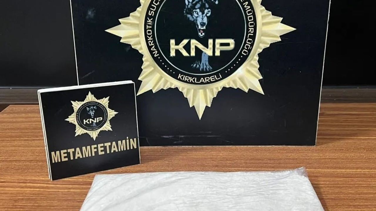 Kırklareli'de Narkotik Operasyonu: 44,96 gram metamfetamin ele geçirildi, 3 kişi tutuklandı