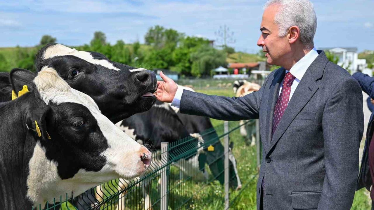 Kırklareli Valisi Uğur Turan Değirmencik'te Çiftçilerle Kahvaltıda Buluştu