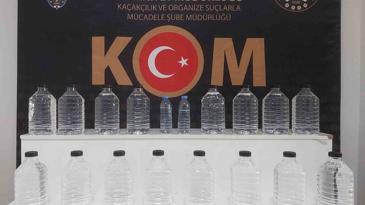 Kırşehir’de Durdurulan Araçta 1 Litre Kaçak İçki ve 40 Litre Etil Alkol Ele Geçirildi