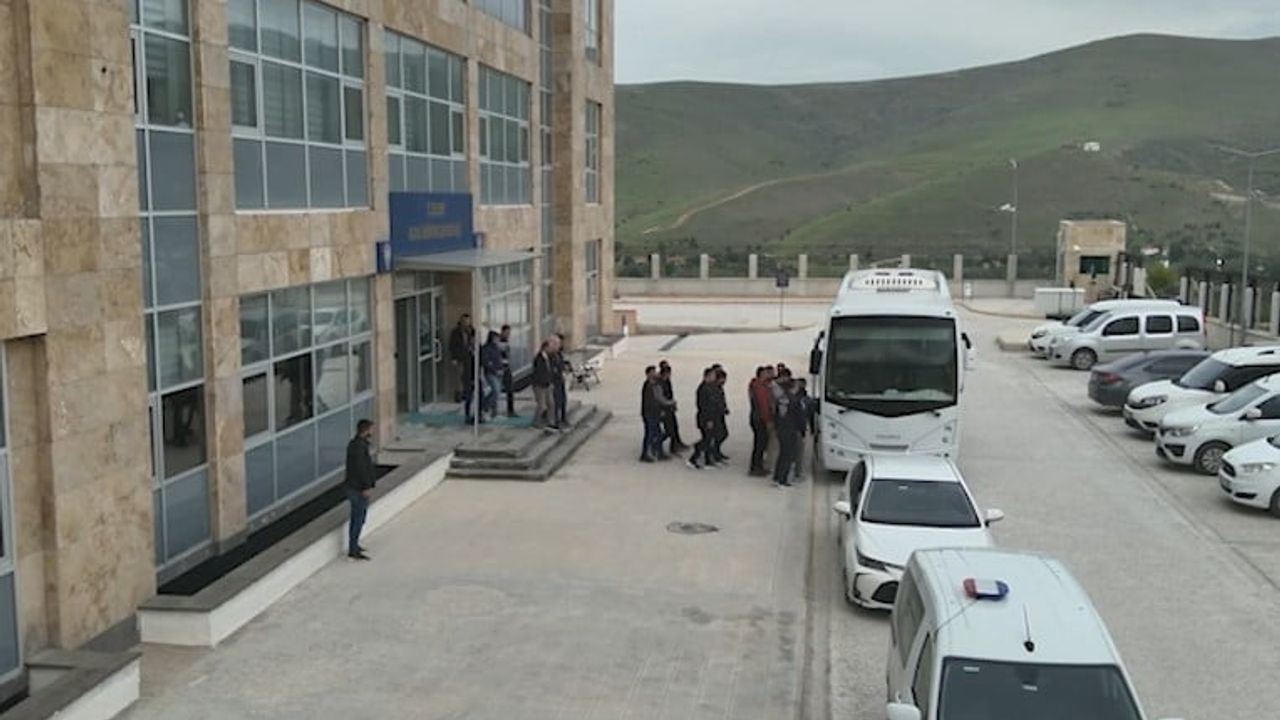 Kırşehir merkezli yatırım vaadi dolandırıcılığına operasyon: 18 tutuklama