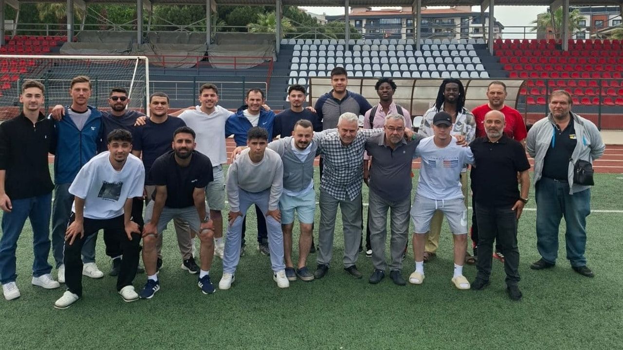 Kocaçeşmespor şampiyonluğunu ilan ederek Manisa 1. Amatör Küme’ye yükseldi