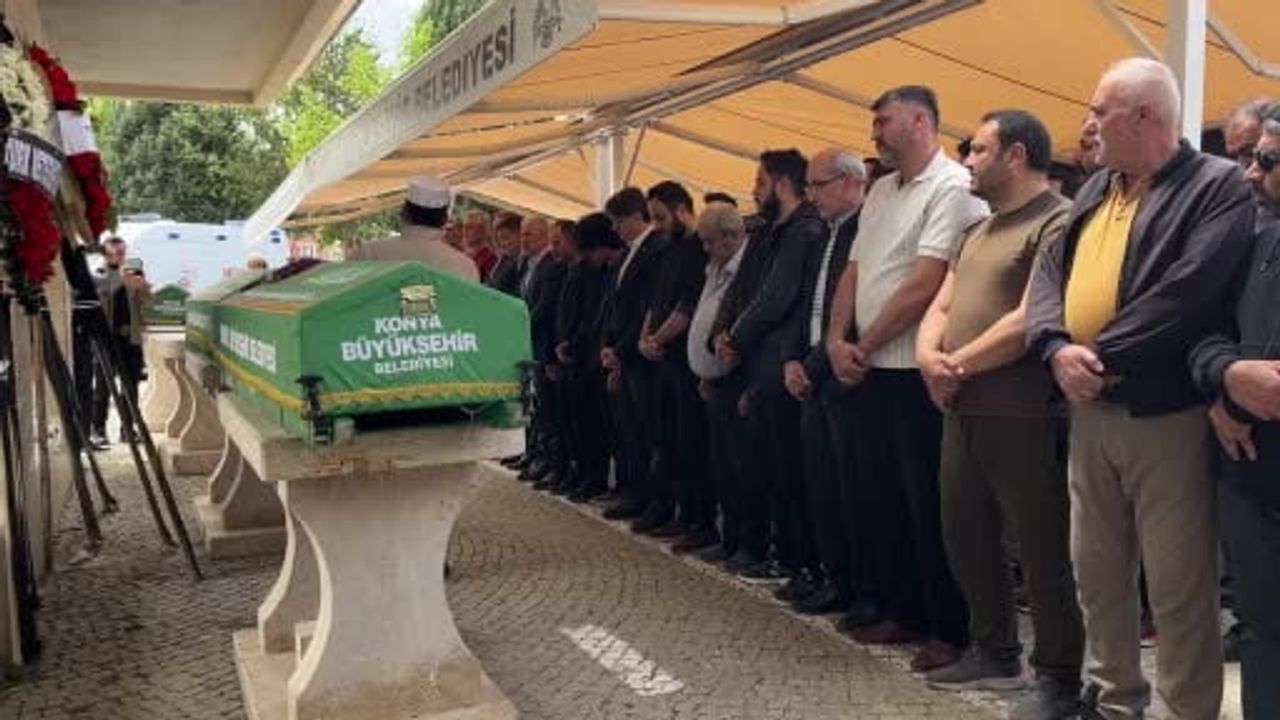 Konya’da oğulları tarafından öldürülen çift Meram’da son yolculuğuna uğurlandı