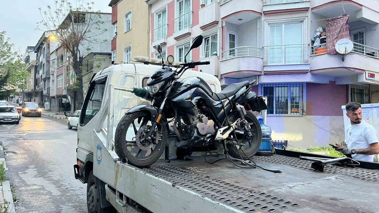 Küçükçekmece’de husumetliler arasında silahlı çatışma: 1 yaralı, 2 gözaltı