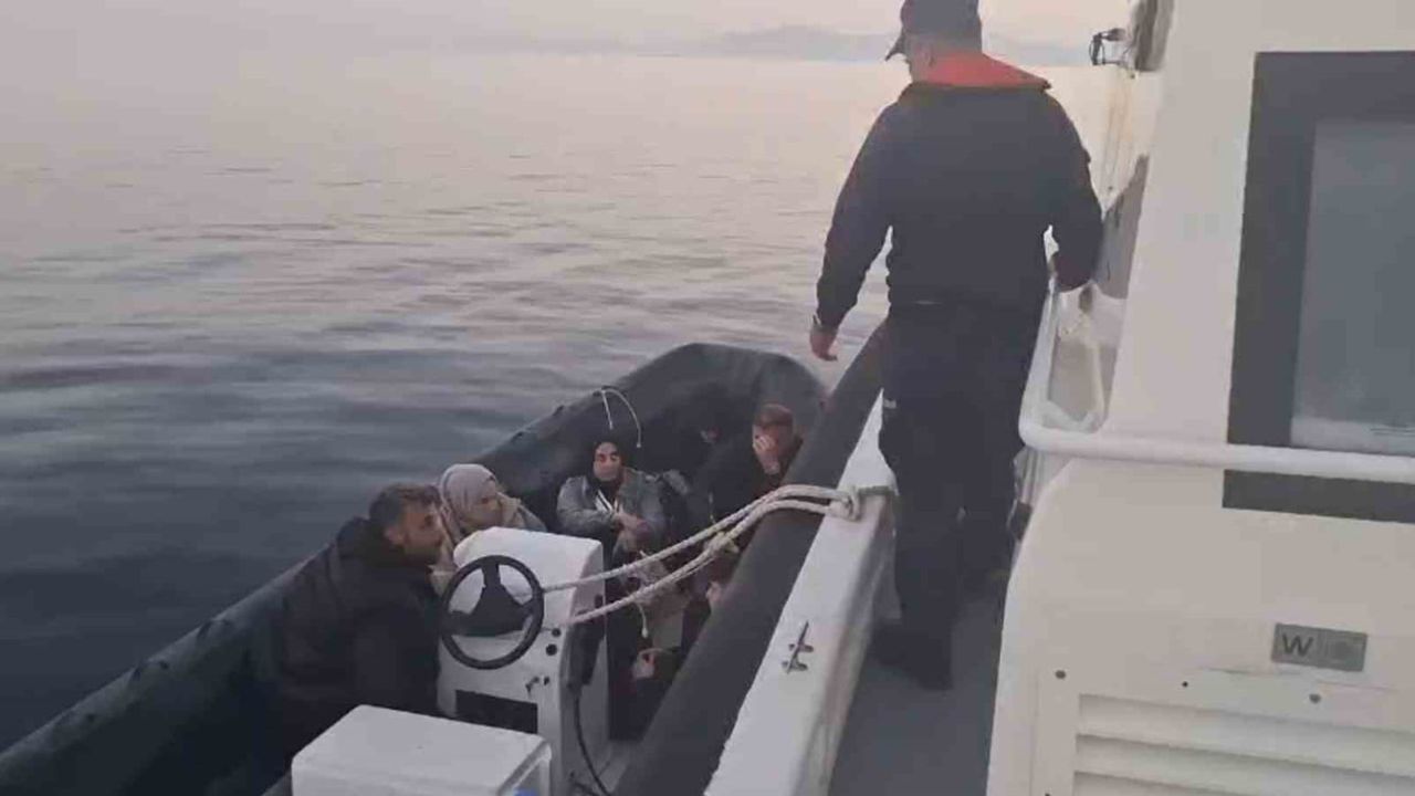 Kuşadası’nda Sisam’a kaçmaya çalışan FETÖ şüphelileri Sahil Güvenlik destekli operasyonda yakalandı