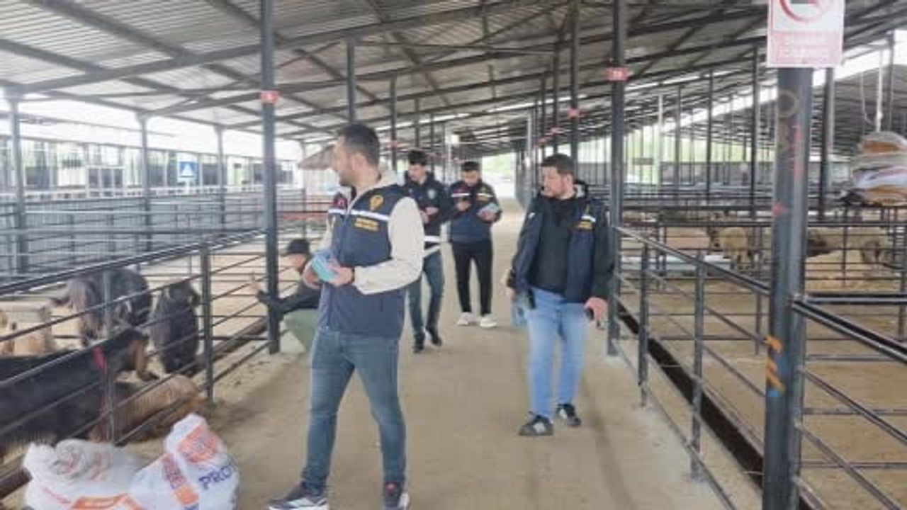 Kütahya’da Kurbanlık Pazarında sahte para ve dolandırıcılık uyarısı