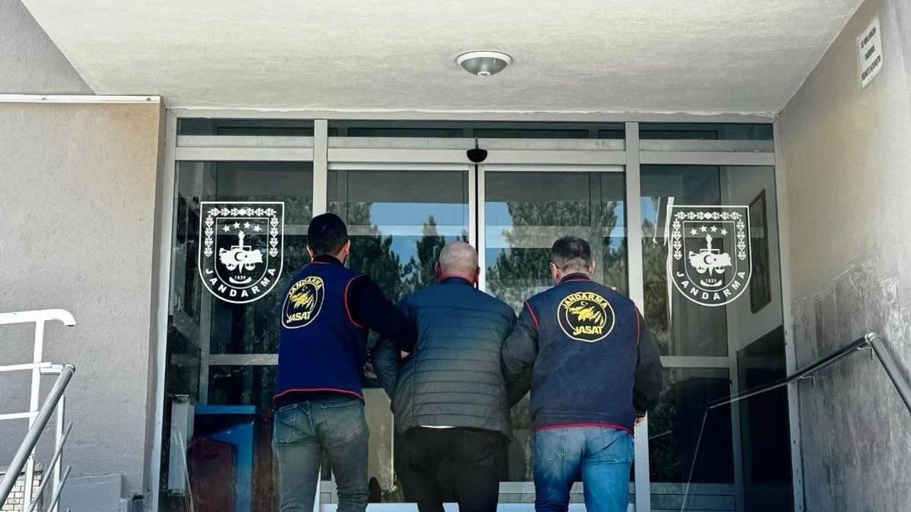Kütahya'da Nisan ayında 106 aranan şahıstan 54'ü tutuklandı