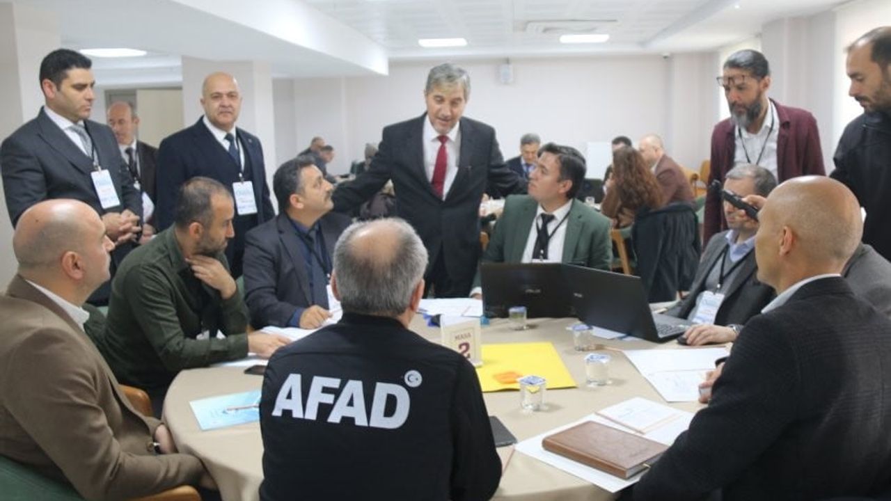 Kütahya'da okullarda güvenlik artırma amaçlı çalıştay düzenlendi