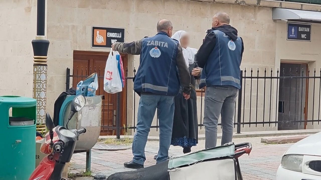 Kütahya'da zabıta ile dilenci arasında tartışma