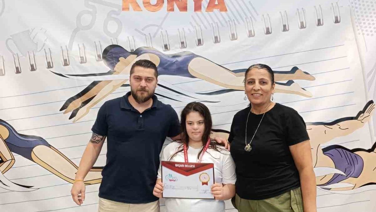 Lösemiyi yenen Masal Çelik, 50 m serbestte Türkiye birincisi oldu