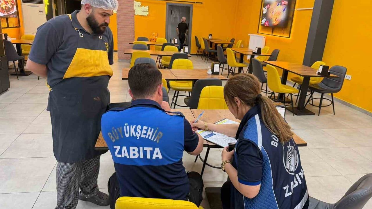 Malatya Büyükşehir Zabıtası Kurban Bayramı Öncesi Gıda Denetimlerini Sıklaştırdı