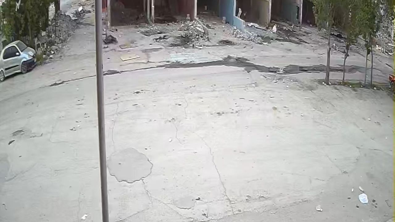 Malatya'da sanayi sitesinde aydınlatma direğinden düşen 39 yaşındaki kişi hayatını kaybetti