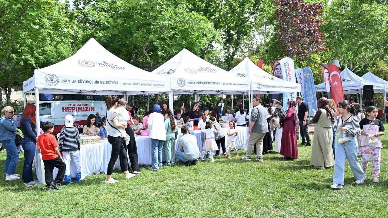Manisa'da Çölyak Farkındalık Şenliği: Çocuklar eğlendi, glütensiz yaşam tanıtıldı