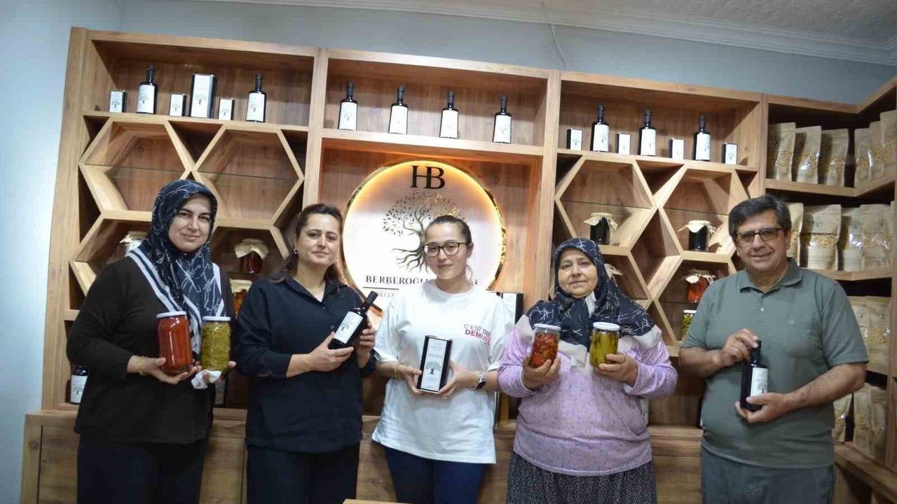 Manisa'da köy hayatını girişime dönüştürdü: Hatice Berber Yağmurlu'da örnek oldu