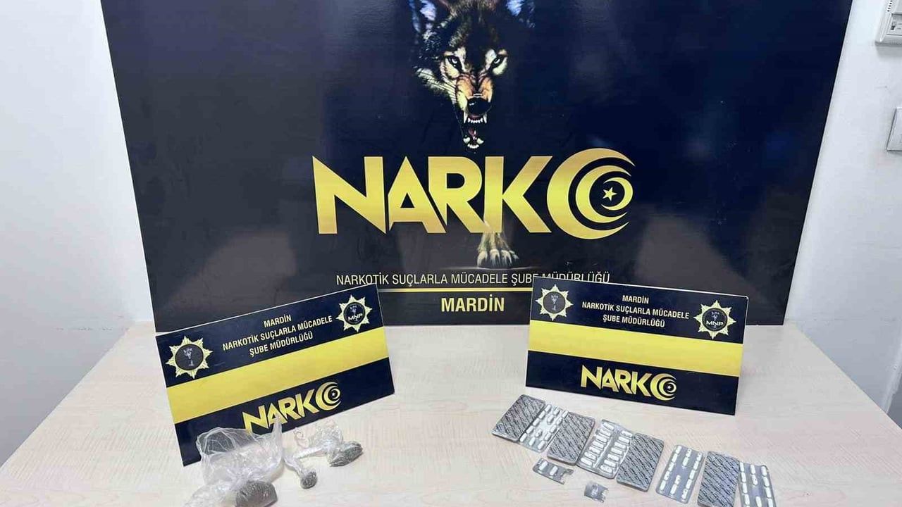 Mardin'de Artuklu ve Kızıltepe'de uyuşturucu operasyonu: 561,66 gram ve 114 hap ele geçirildi