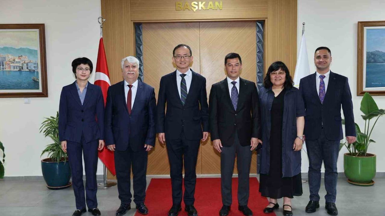 Marmaris'te Türkiye-Çin ilişkilerinin 55. yılına özel 'Colorful Marmaris' buluşması
