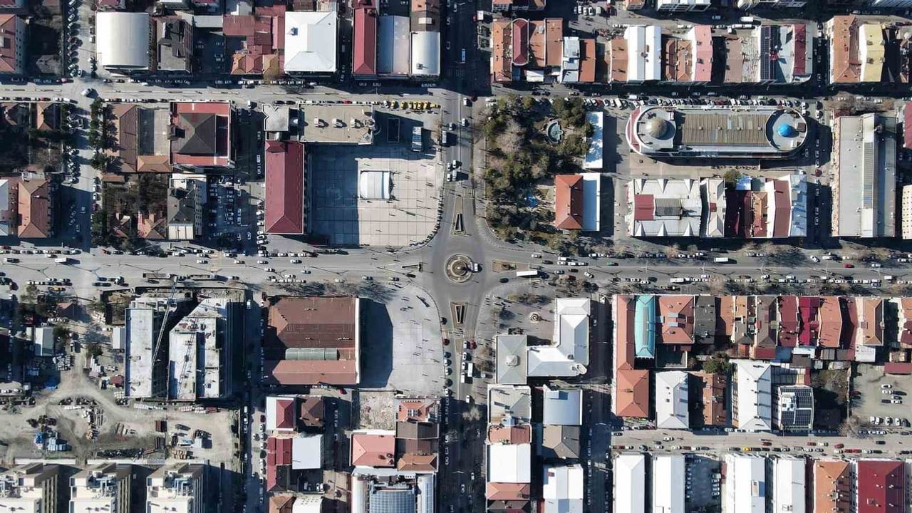Mart 2026'da İnşaat Üretimi Yıllık %1,2, Aylık %4,5 Azaldı