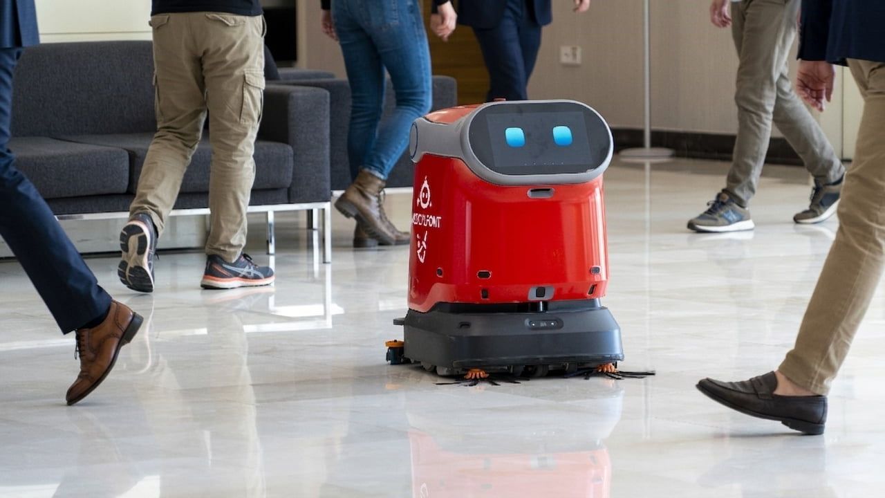 Medical Point’te yeni nesil temizlik robotu hijyen ve operasyonel verimliliği artırıyor