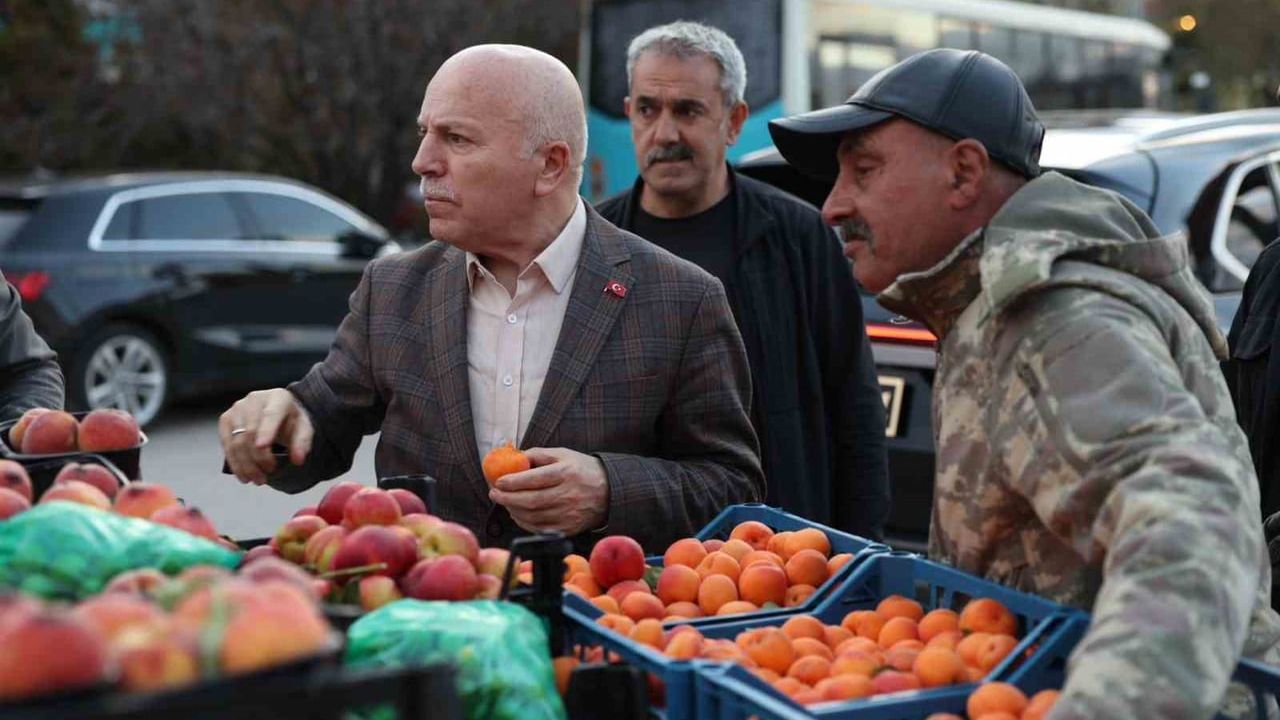 Mehmet Sekmen: 'En büyük mutluluğumuz hemşehrilerimizin duasını almak' — Erzurum'da saha çalışmaları