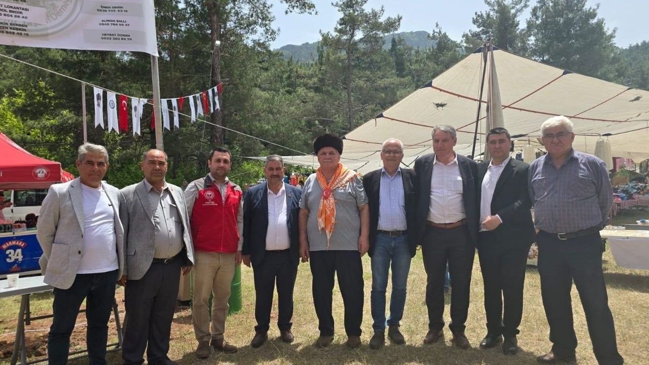 Menteşe'de İlk Yemişendere Kuzu Göbeği Festivali Yoğun Katılımla Gerçekleşti